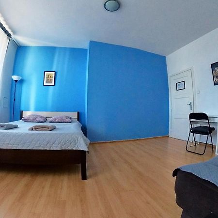 Hidden Peak Guestrooms Varsovia Habitación foto