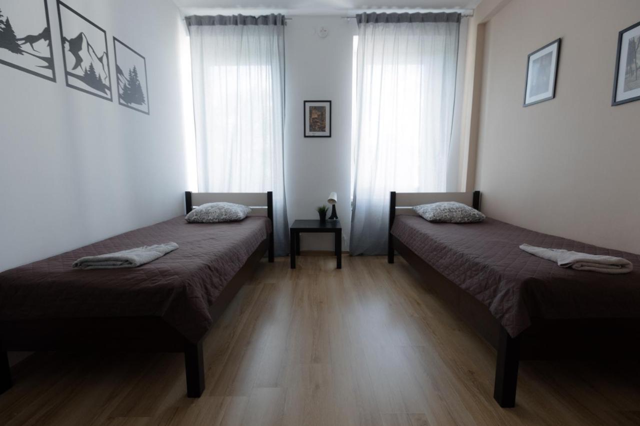 Hidden Peak Guestrooms Varsovia Exterior foto