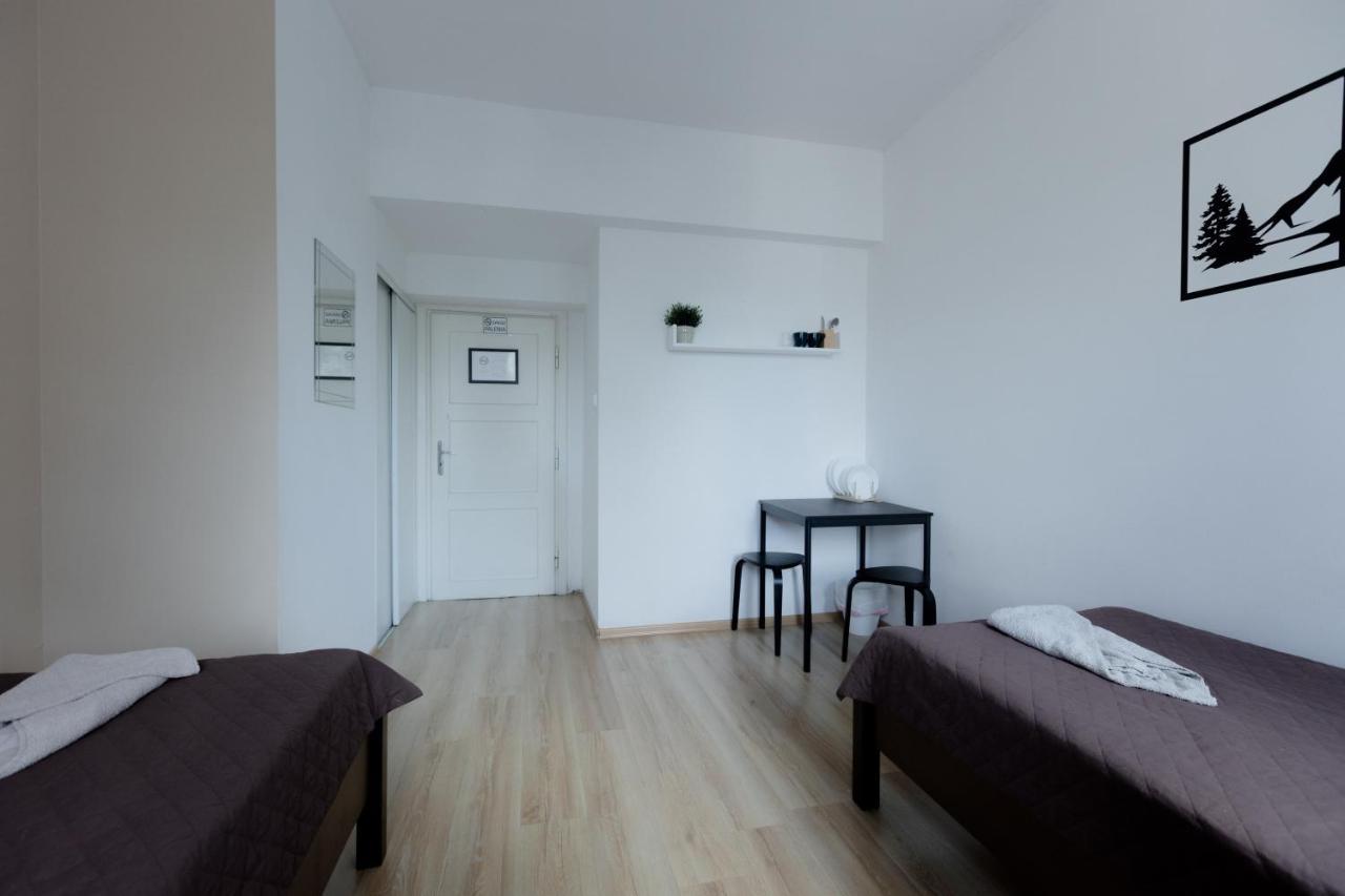 Hidden Peak Guestrooms Varsovia Exterior foto